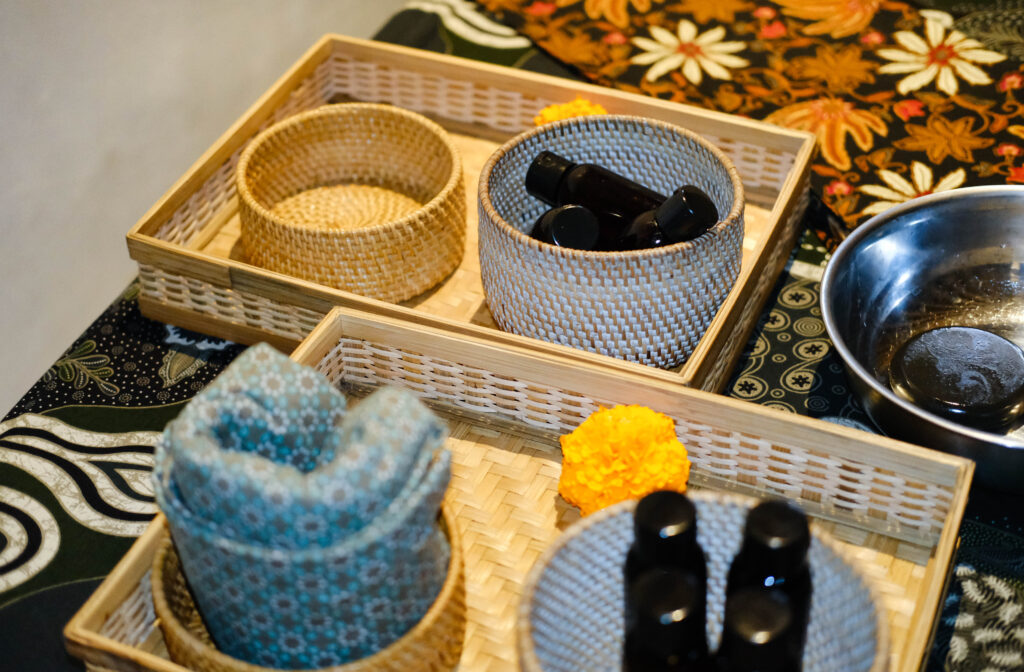 aromatherapy-oil-massage-ubud